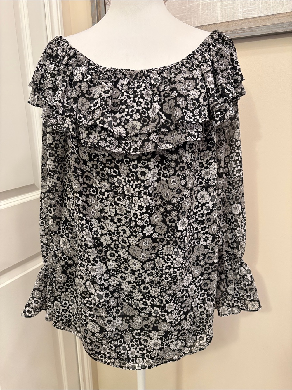 Michael Kors Blouse Floral Off-Shoulder Large - Picture 2 of 15